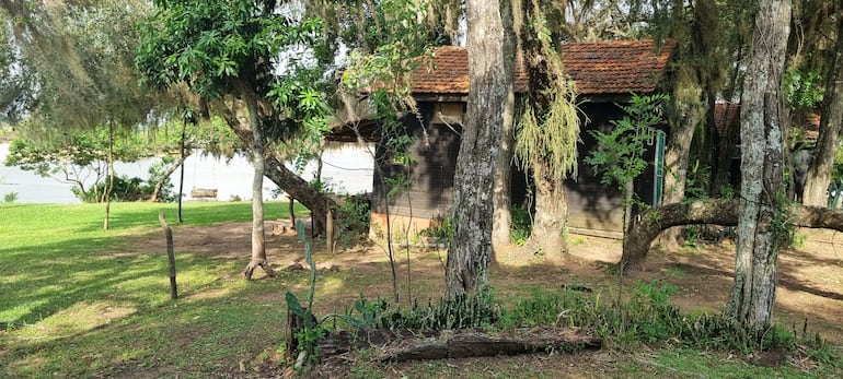 Centu Cué, un lugar ideal a orillas del río Tebicuary para disfrutar en familia.
