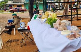 Realizan feria granjera en la capital de Misiones.
