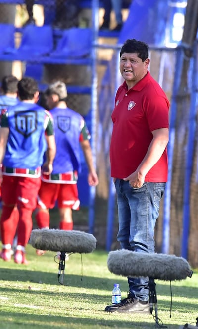 Luis Fernando Escobar Zelaya, director técnico del Atlético Tembetary.