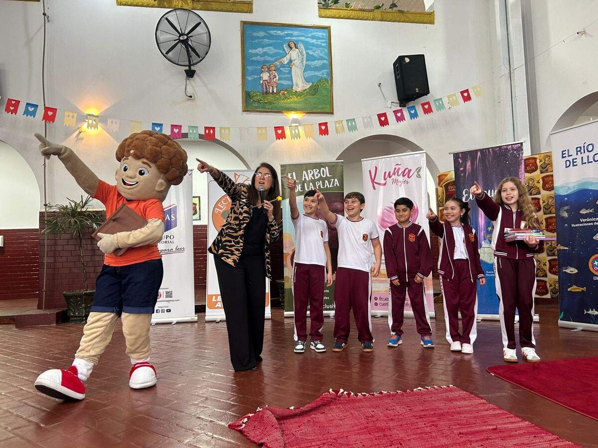Con feria de libros, celebran el Día Nacional de la Lectura en Pedro Juan Caballero