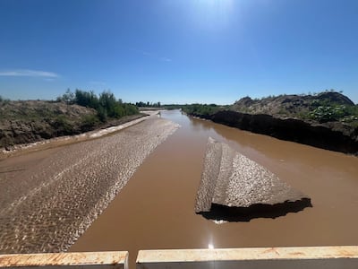El río Pilcomayo se desbordó el fin de semana y aisló a numerosas familias.