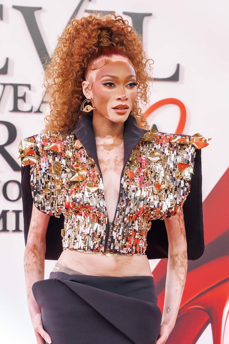 Winnie Harlow no se perdió el estreno mundial de El diablo viste a la moda en el Lincoln Center. (EFE/EPA/Olga Fedorova)
