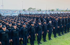 Acto de entrega de equipamientos a la Fope, en el Palacio de Gobierno.