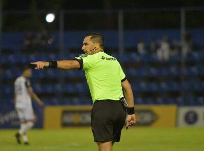 Julio Quintana Rodríguez (44 años) dirigirá en Encarnación el partido entre Sportivo Ameliano y Cerro Porteño.
