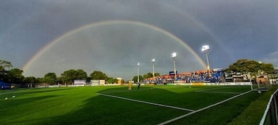 El estadio Ricardo Grégor del Independiente de Campo Grande albergará el duelo entre Recoleta FC y Sportivo Trinidense por la décima fecha del torneo Clausura 2026.