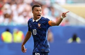 Kylian Mbappe es el máximo goleador de las copas del Mundo a falta de lo que haga mañana Lionel Messi con Argentina.