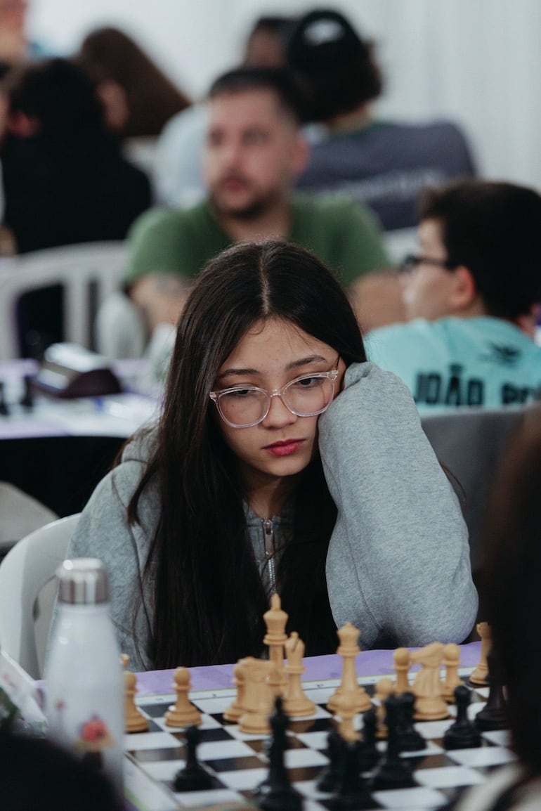 WCM Fiorella Allegra Mayeregger González (16 años, con ELO 1857).