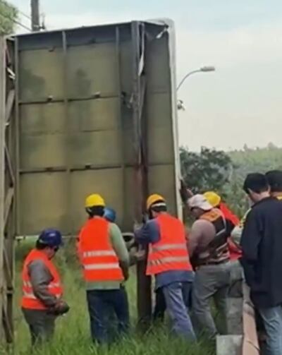 Ruta PY03 luce renovada tras el retiro de 17 carteles instalados de forma irregular