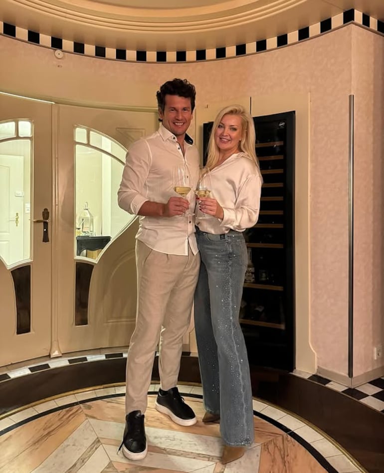 Nelson Haedo y su amada esposa Tynka Mescheder celebran sus Bodas de Alhelí. (Instagram/Nelson Haedo Valdez)