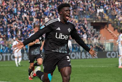 COMO (Italy), 23/02/2025.- Como 1907's forward Assane Diao jubilates after scoring during the Italian Serie A soccer match Como 1907 vs SSC Napoli at Giuseppe Sinigaglia stadium in Como, Italy, 23 February 2025. (Italia) EFE/EPA/Roberto Bregani