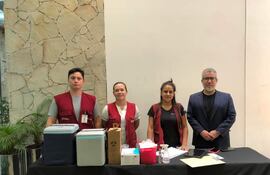 El Ministerio de Salud Pública apuesta a la estrategia de llevar la vacunación a los centros comerciales, para que la gente se inmunice masivamente.