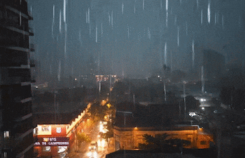 Gif lluvias y tormentas electricas.