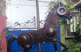 Escultura ecuestre de Juan Pablo Pistilli