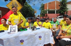 Miembros de la Asociación de Vecinos Autoconvocados, durante la conferencia de esta mañana.