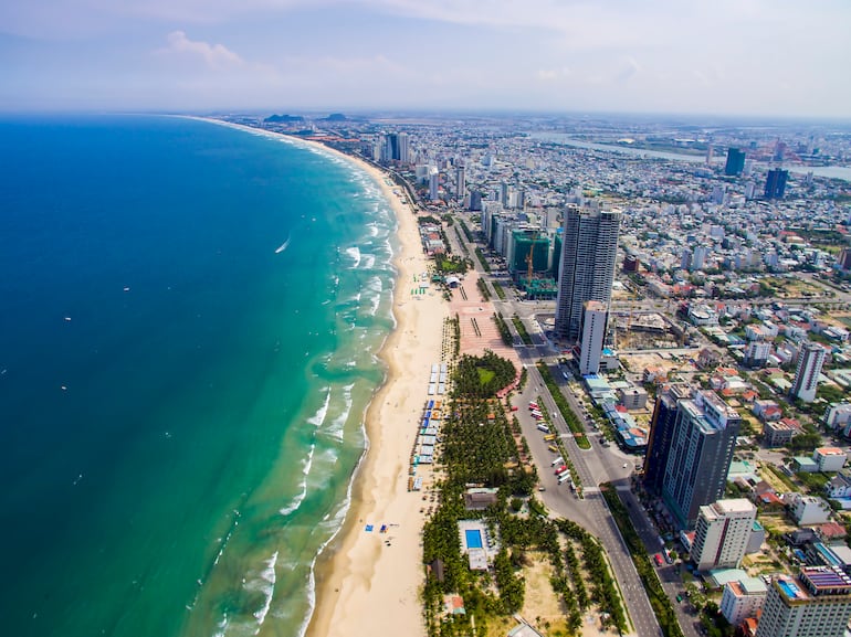 Playa de Da Nang, Vietnam.