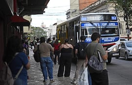 Los choferes van a ir a huelga mañana debido a falta de diálogo para la reforma del transporte público.