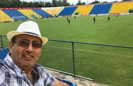 El senador Erico Galeano (ANR, HC), imputado por supuesto lavado de dinero y asociación criminal fue dirigente del Club Deportivo Capiatá, el estadio del Club lleva su nombre.