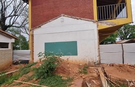 Son 120 los alumnos afectados de 4 secciones del 5 grado, A, B, C y D con 30 alumnos en cada sección.