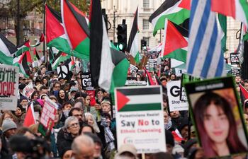 Miles se manifiestan en Londres contra “apartheid” en Israel
