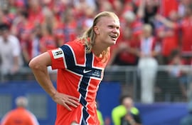 El delantero de Manchester City, Erling Braut Haaland (25 años) fue la gran figura de la tarde, tras marcar el doblete que le dio el triunfo a Noruega ante Brasil, en los octavos de final del Mundial 2026.