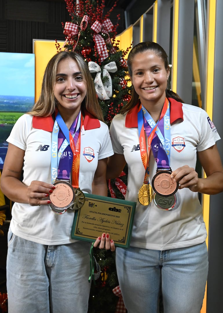 Una dupla imbatible en el vóley playa, Fío Núñez y Denisse Álvarez con medallas.
