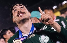 Mauricio Prado (24 años), brasileño nacionalizado paraguayo, al servicio de la Albirroja.