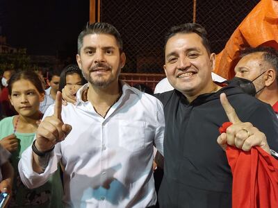 Óscar "Nenecho" Rordíguez (ANR-HC), exintendente, y su sucesor, Luis Bello (ANR-HC).