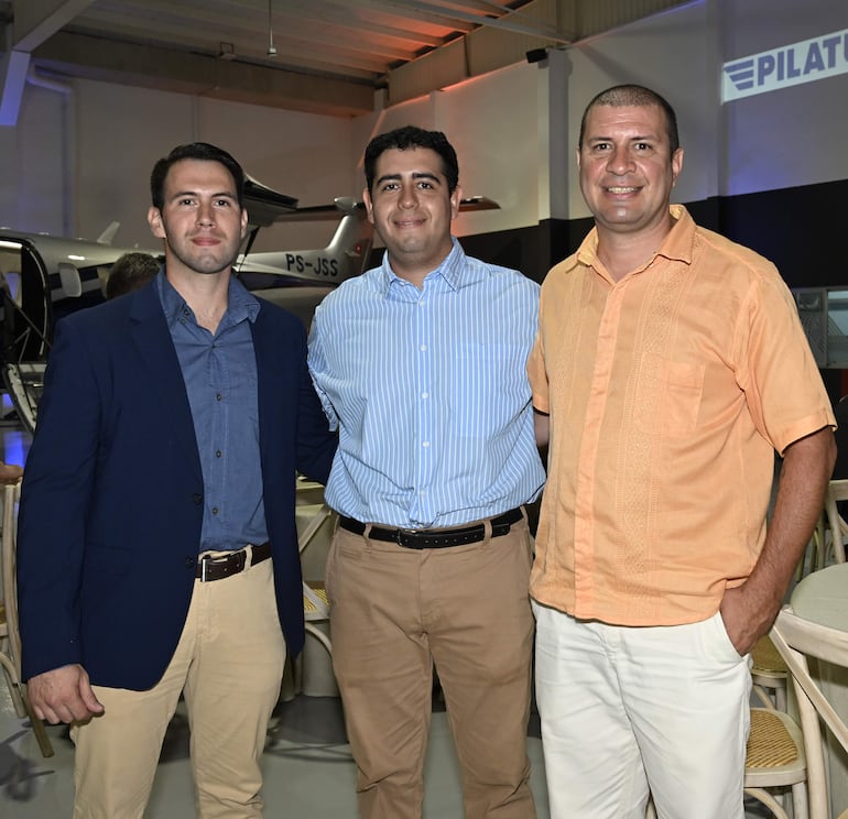 Osmar Pereira, Maxi Leiva y Enrique Sánchez.