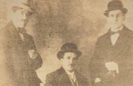 Agustín Barrios (a la izquierda) en Montevideo con su amigo Martín Borda y Pagola y el empresario Carlos Trapani (detalle) / Archivo El Suplemento Cultural
