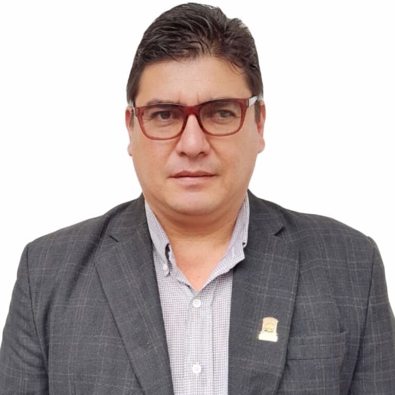 Intendente de San Pedro del Paraná, Nelson Inocencio Álvarez (PLRA).