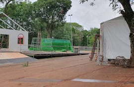 Inclemencia del tiempo obliga a pasar para mañana la inauguración de la Villa Navideña.