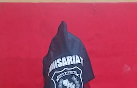 Aprehenden a hombre que habría robado un mameluco de bombero