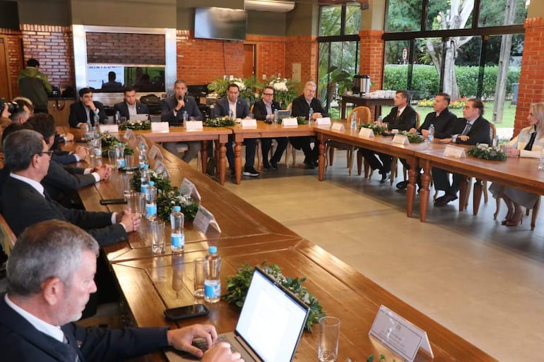 Primera reunión del Consejo Empresarial Regional.