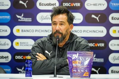 El argentino Pablo Andrés Sánchez (52 años), el popular vitamina, nuevo entrenador de Olimpía.
