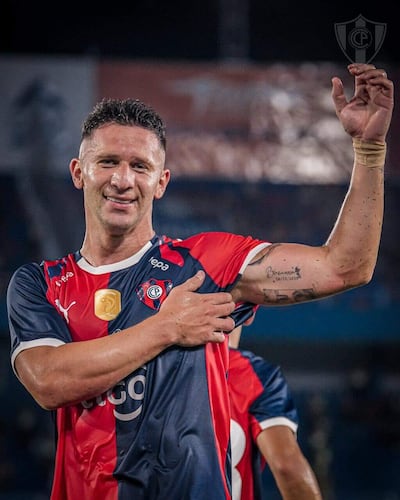 Jorge Emanuel Morel Barrios (28 años), volante azulgrana.