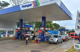 Petropar bajaría el precio de sus combustibles muy pronto.