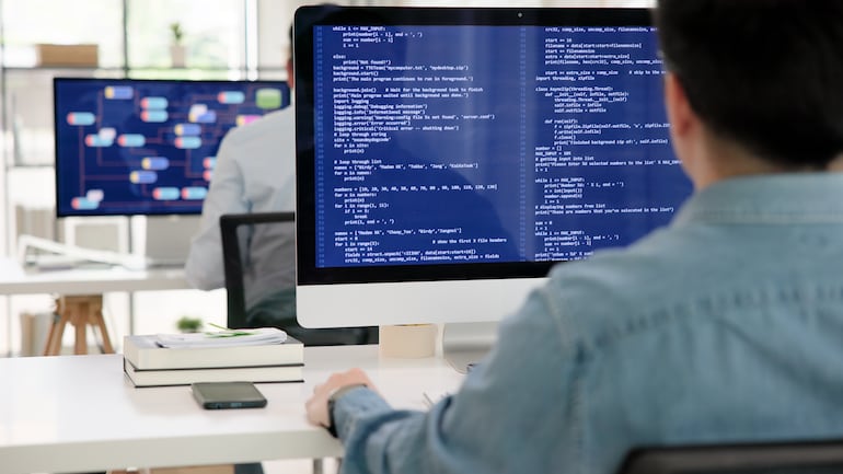 Concepto de inteligencia artificial en el trabajo.