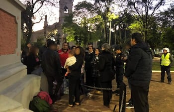 Operativo interinstitucional rescató a ocho niños indígenas en situación de calle en Villarrica.