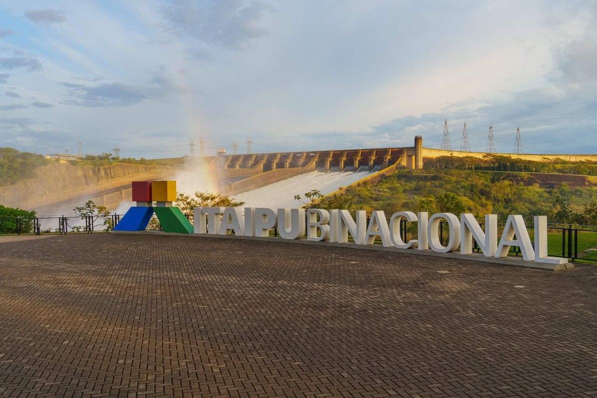 Paraguay necesita un ente regulador independiente del sector eléctrico, señala experto
