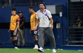 El entrenador de Cerro Porteño, Deigo Martínez, se mostró contento con el objetivo logrado.