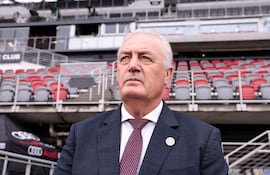 El entrenador de la selección paraguaya de fútbol, Gustavo Alfaro previo al partido ante Bolivia, amistoso internacional disputado en el estadio Audi Field en Washington D. C.