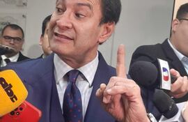 El senador colorado Silvio "Beto" Ovelar (Trato Apu'a).