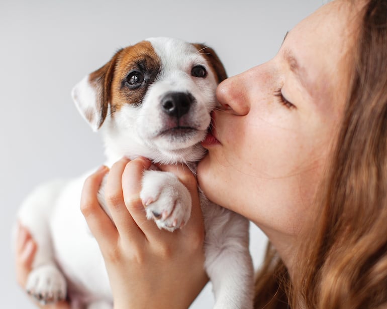 Perro y su humana.