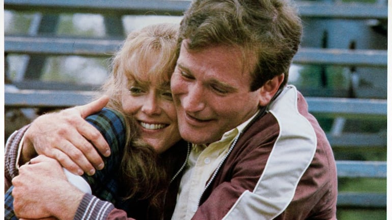 Mary Beth Hurt junto a Robin Williams en una escena de la película "El mundo según Garp".