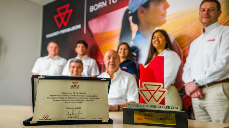 Por tercer ano consecutivo, De La Sobera nuevamente se ha llevado el 1er Puesto del programa Dealer Excellence de Hispanoamerica, esto es el mejor concesionario de Massey Ferguson de la Region. Representar a esta marca es parte de la identidad de esta empresa caracterizada por la calidad y por su proyección al futuro en el agro. Para Shell Empresariales. Gentileza. 30-12-2025