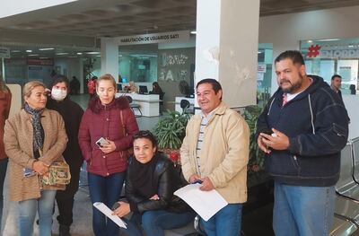 Funcionarios de la Municipalidad de Asunción reclamaron la falta de pago de salarios por octavo día consecutivo, tras cumplirse el plazo establecido en el contrato colectivo de trabajo.