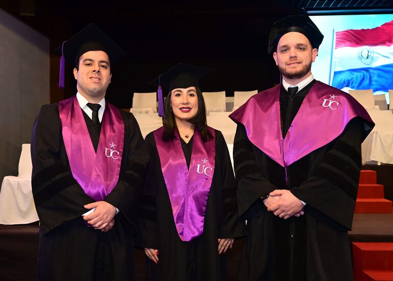 Mag. Fabián Devaca, Mag. Andrea Maidana y el Dr. Jorge Rojas Gini.