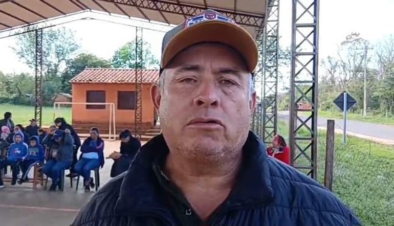 La comunidad educativa pide la recuperación del rubro del 3º grado para levantar la toma de la escuela