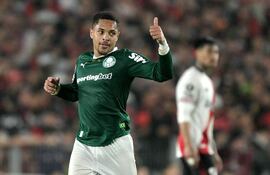 Vitor Roque, jugador del Palmeiras, convocado por Carlo Ancelotti para los amistosos de Brasil contra Senegal y Túnez.