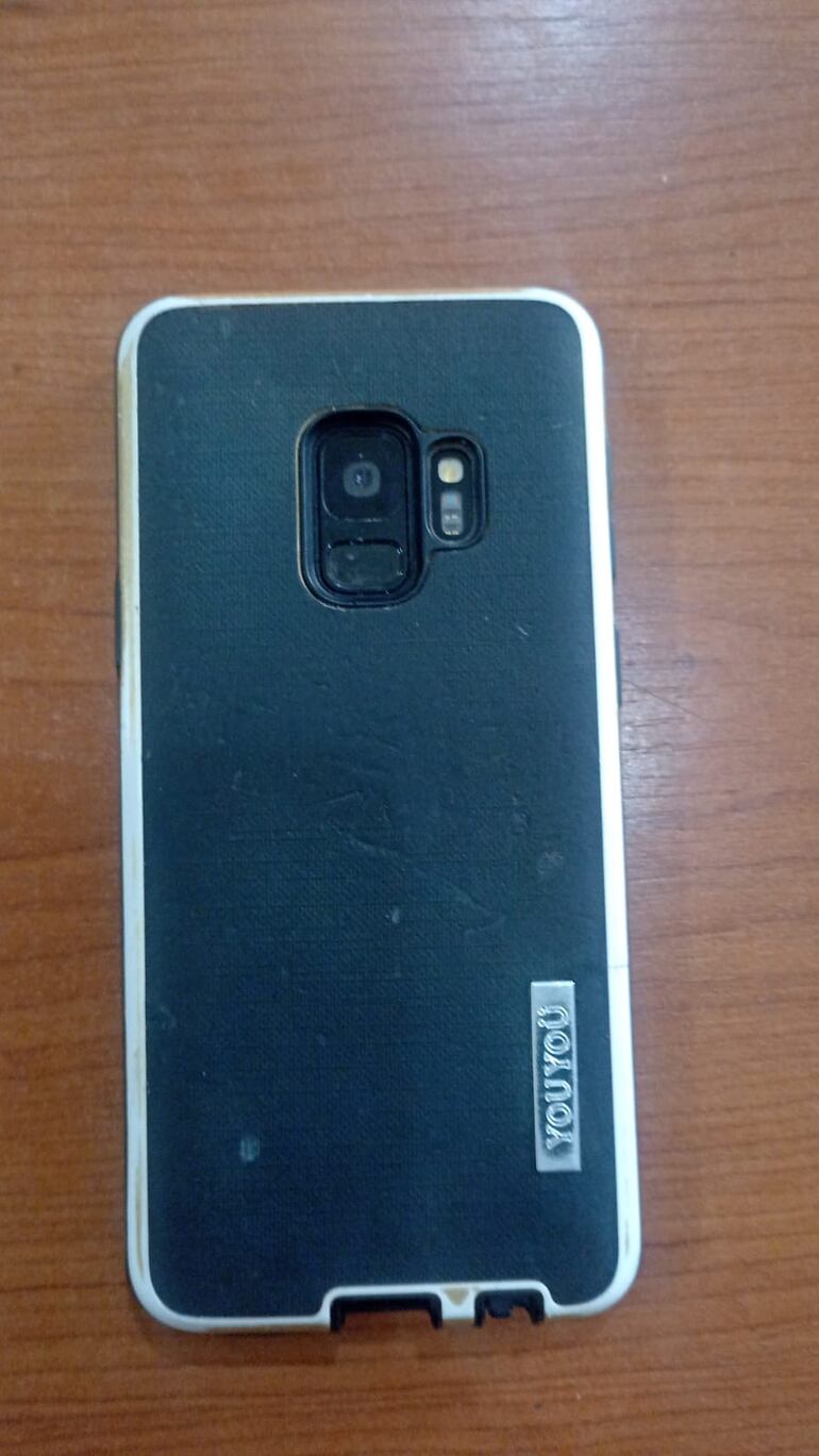 Teléfono robado que fue recuperado por la Policía.